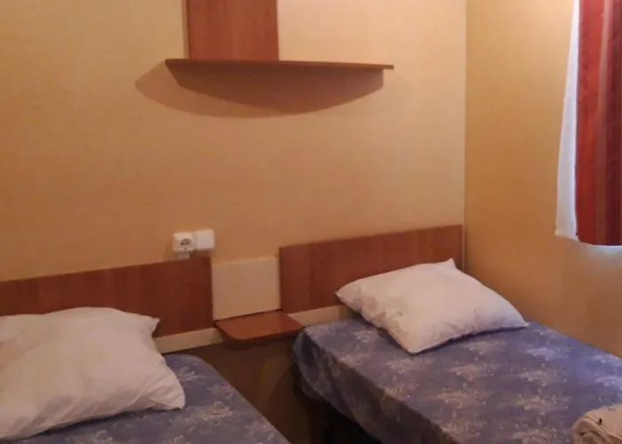 Mobil Confortable Avec Terrasse A - Api-1-52-319